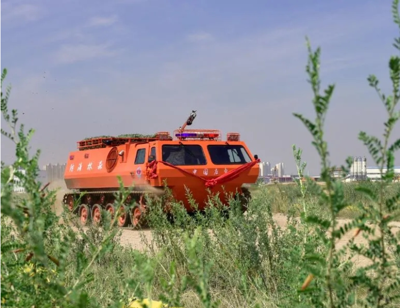中国兵器工业集团一机集团新型履带式森林消防车