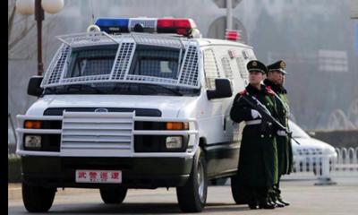 武警E-350巡逻车