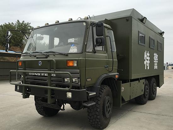 EQ2102特警方舱车